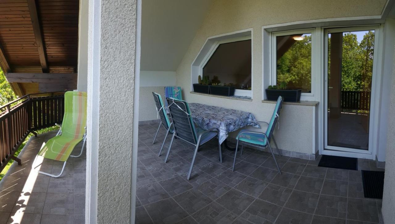Appartement Family House In The Vicinity Of Ljubljana à Logatec Extérieur photo